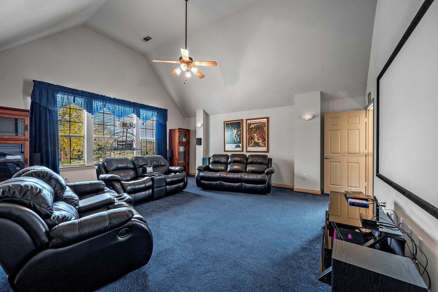 2112 Stone Creek Drive Mckinney TX 75072