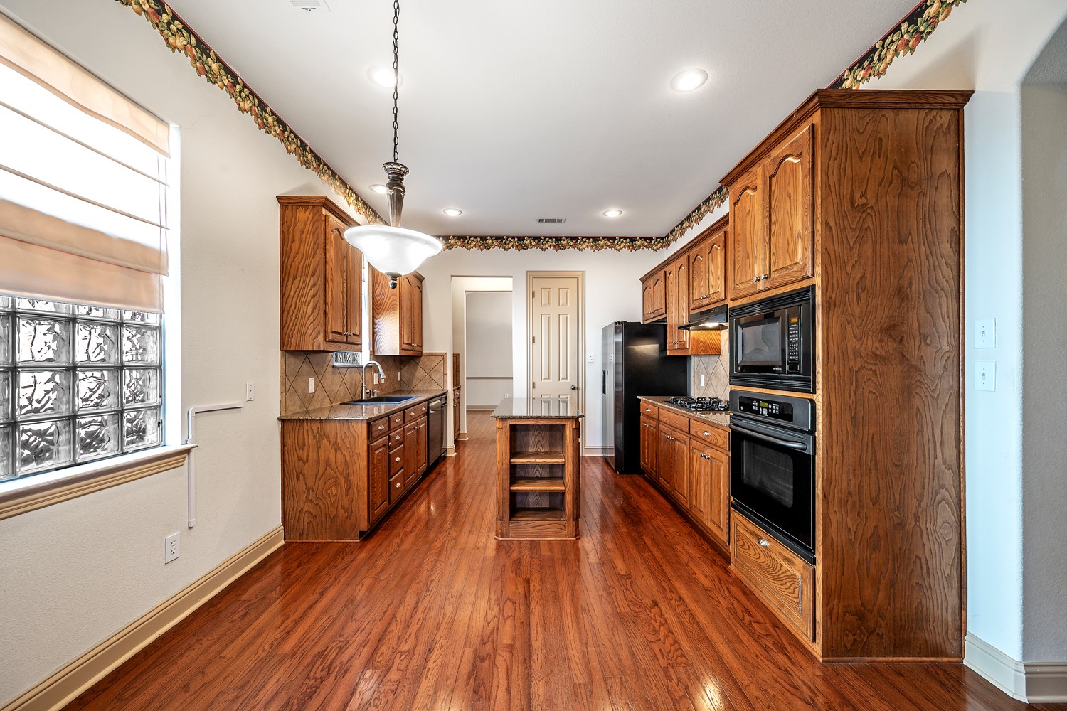 2112 Stone Creek Drive Mckinney TX 75072