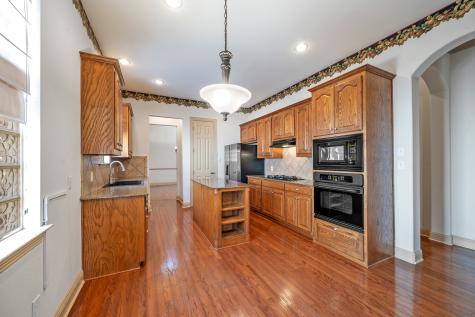 2112 Stone Creek Drive Mckinney TX 75072