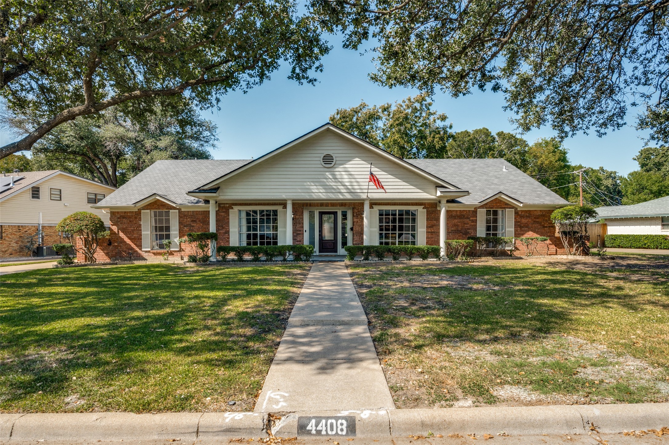4408 Springbranch Drive Benbrook TX 76116