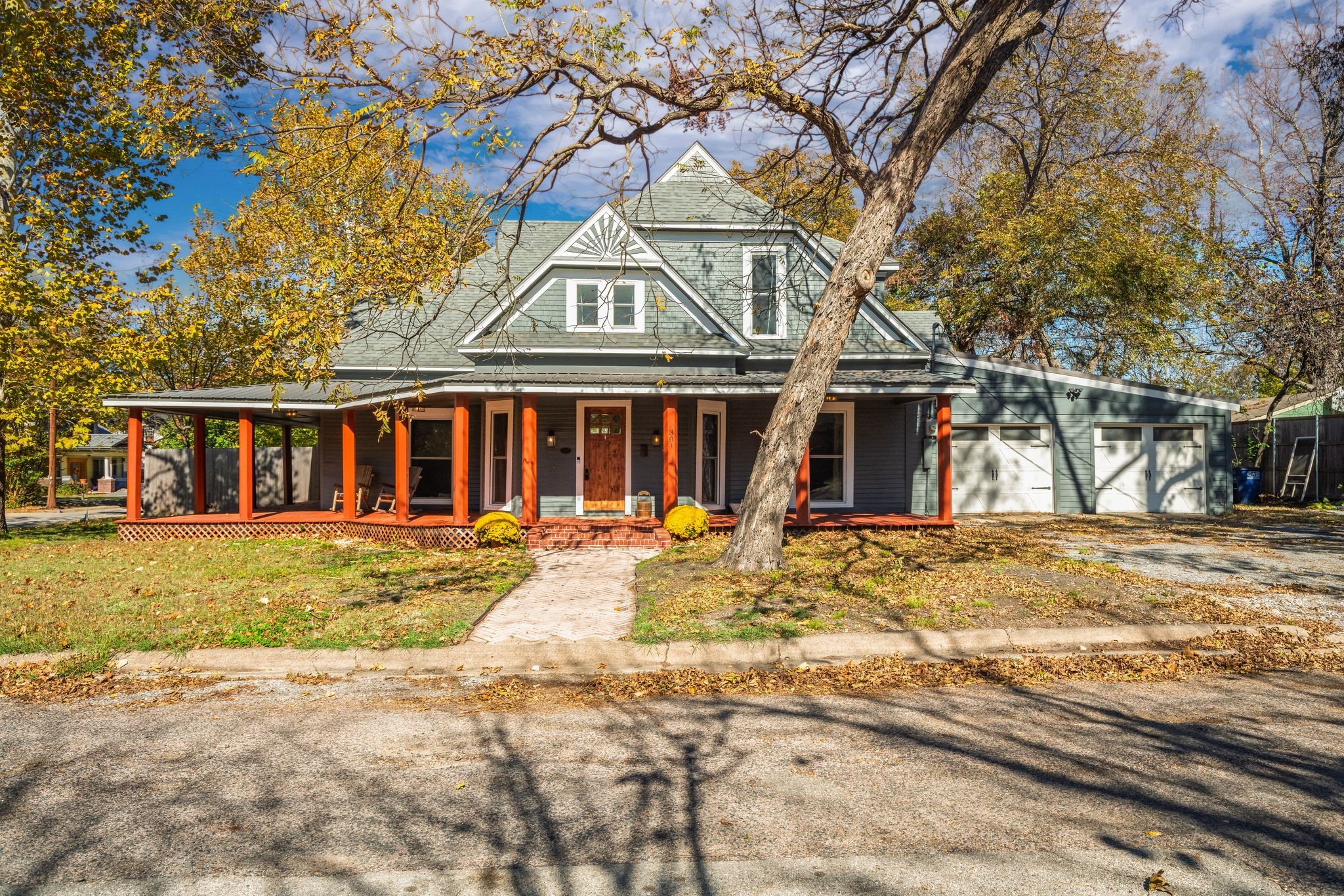 301 E Santa Fe Street Farmersville TX 75442