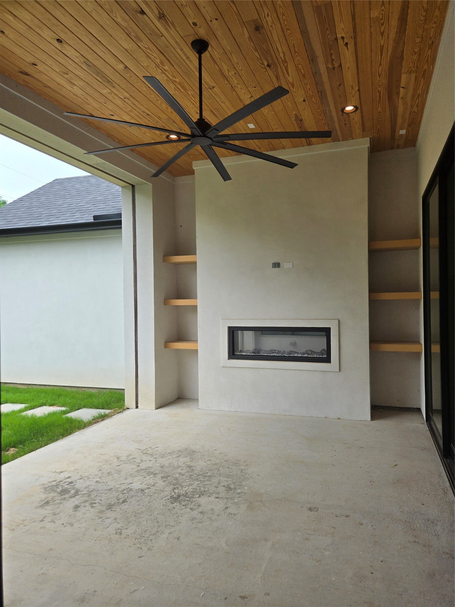 9845 Lenel Dallas TX 75220