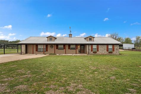 718 County Road 3570 China Spring TX 76633