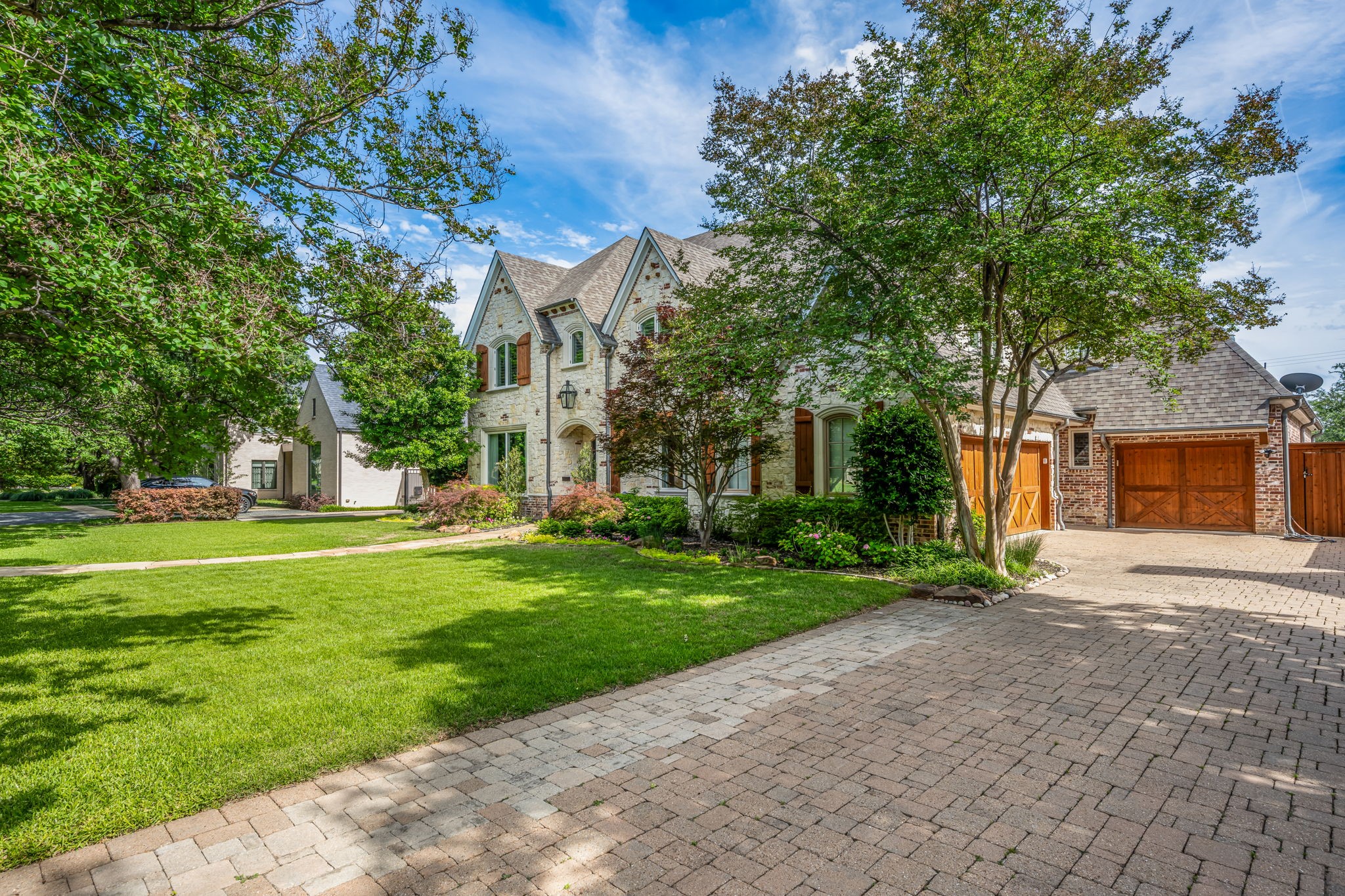 6130 Lavendale Avenue Dallas TX 75230