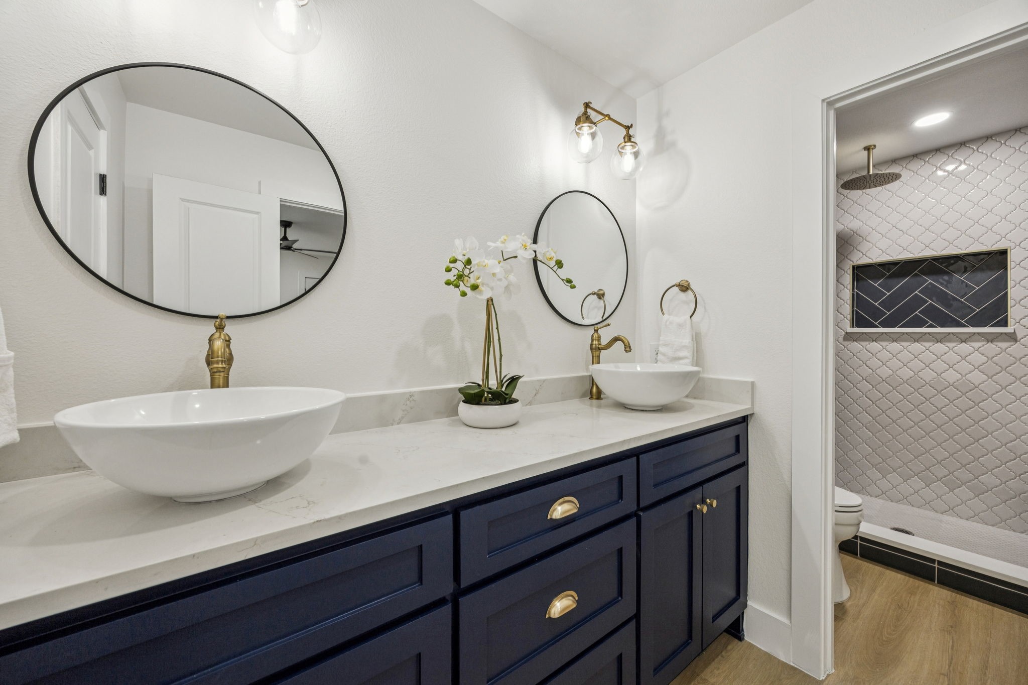 3401 Valley View Lane Garland TX 75043