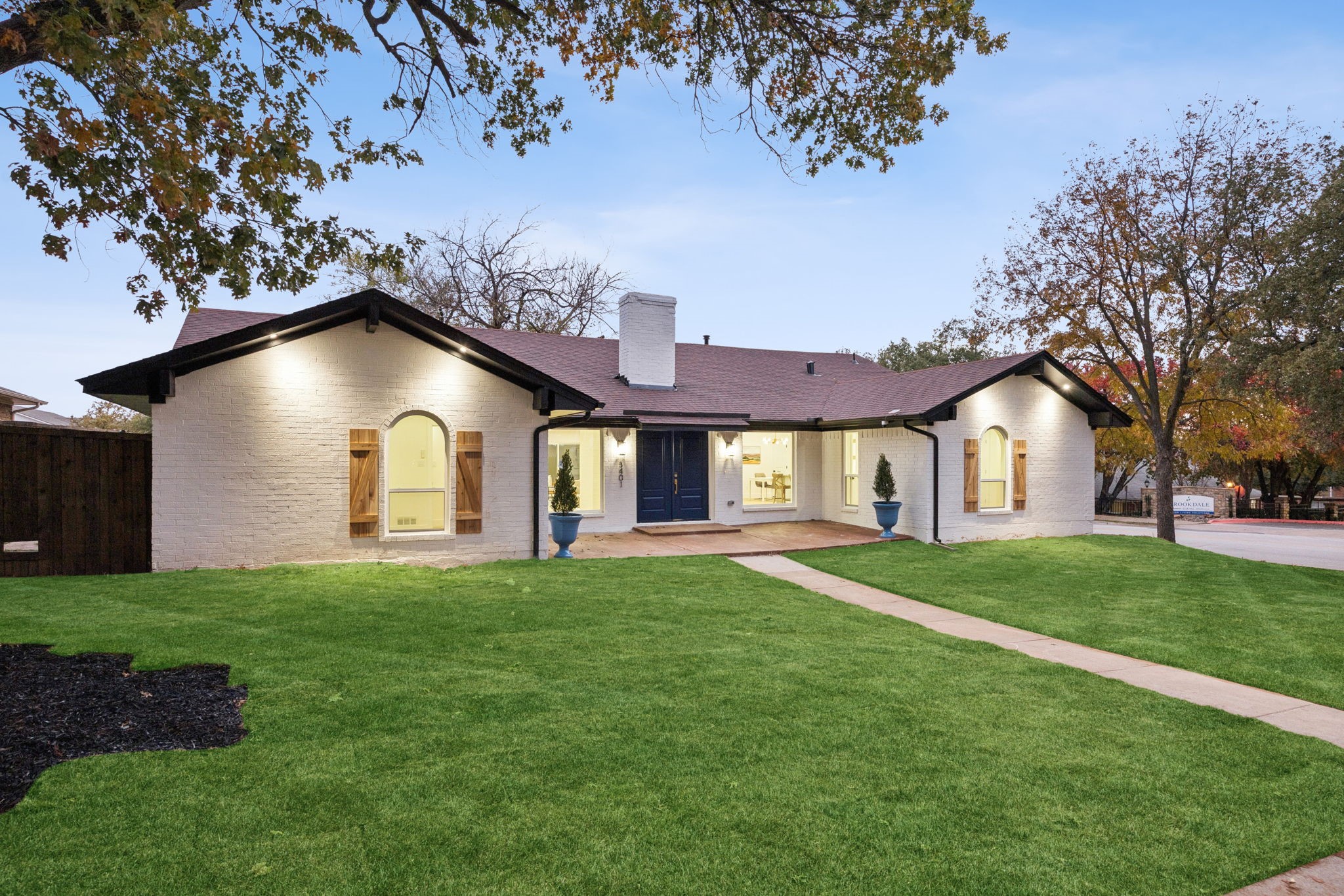 3401 Valley View Lane Garland TX 75043