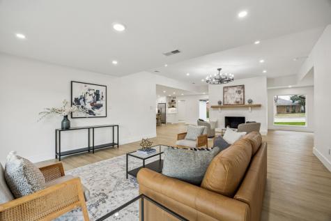 3401 Valley View Lane Garland TX 75043