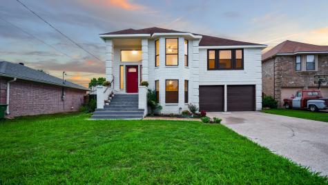 1012 Galaxy Drive Arlington TX 76001