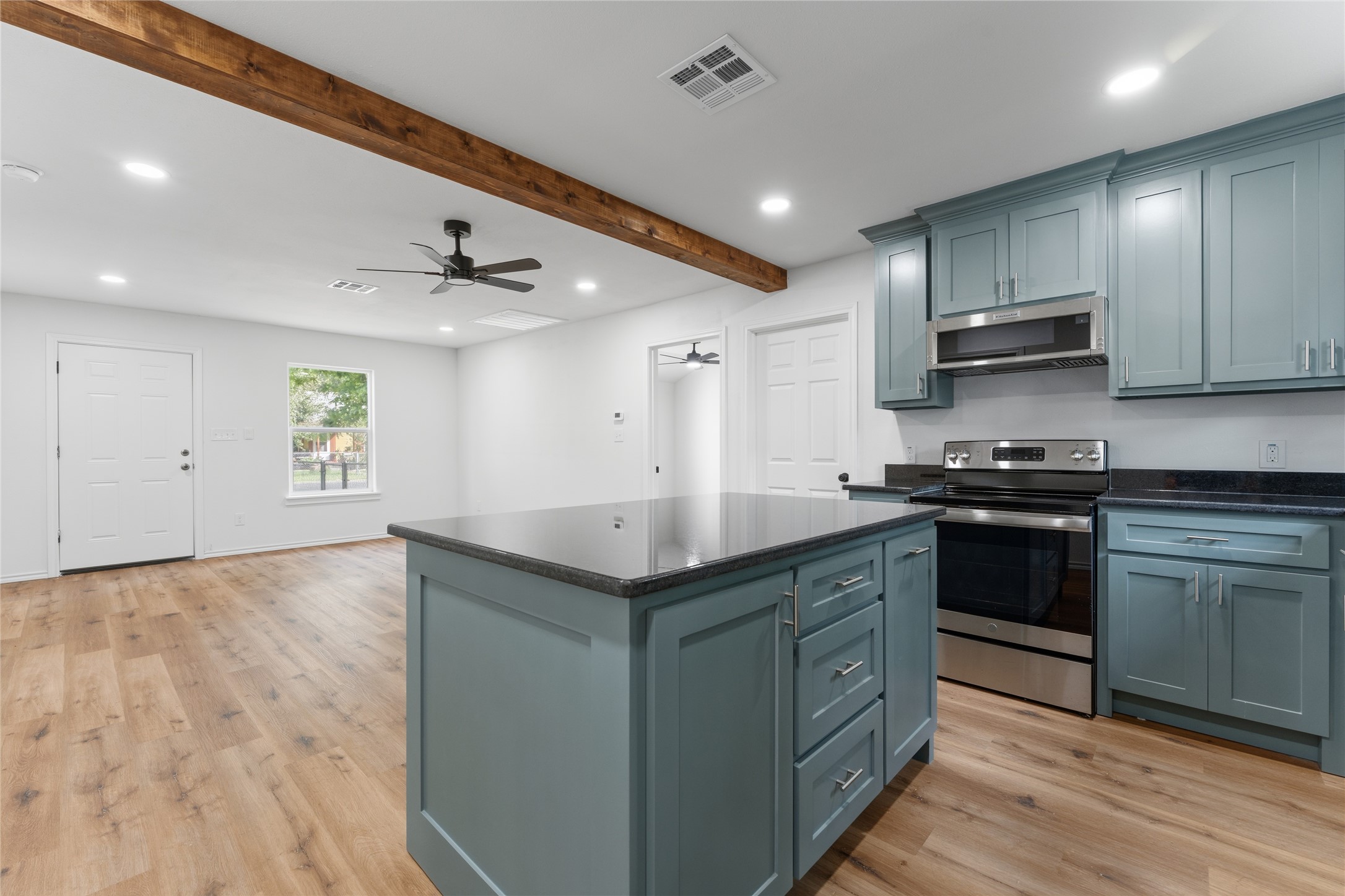 2732 Mckenzie Avenue Waco TX 76708