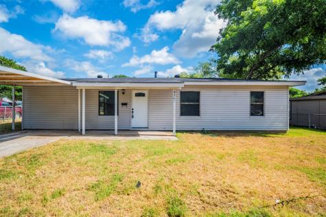 4501 Walthall Street Haltom City TX 76117