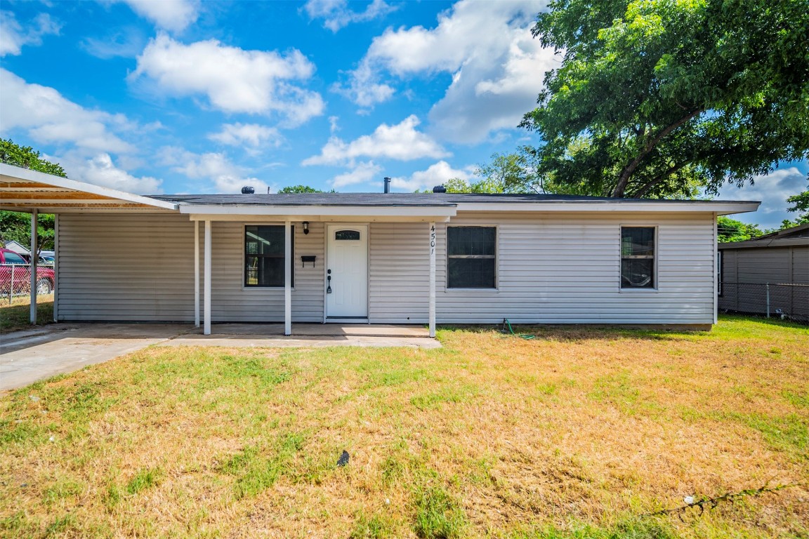 4501 Walthall Street Haltom City TX 76117