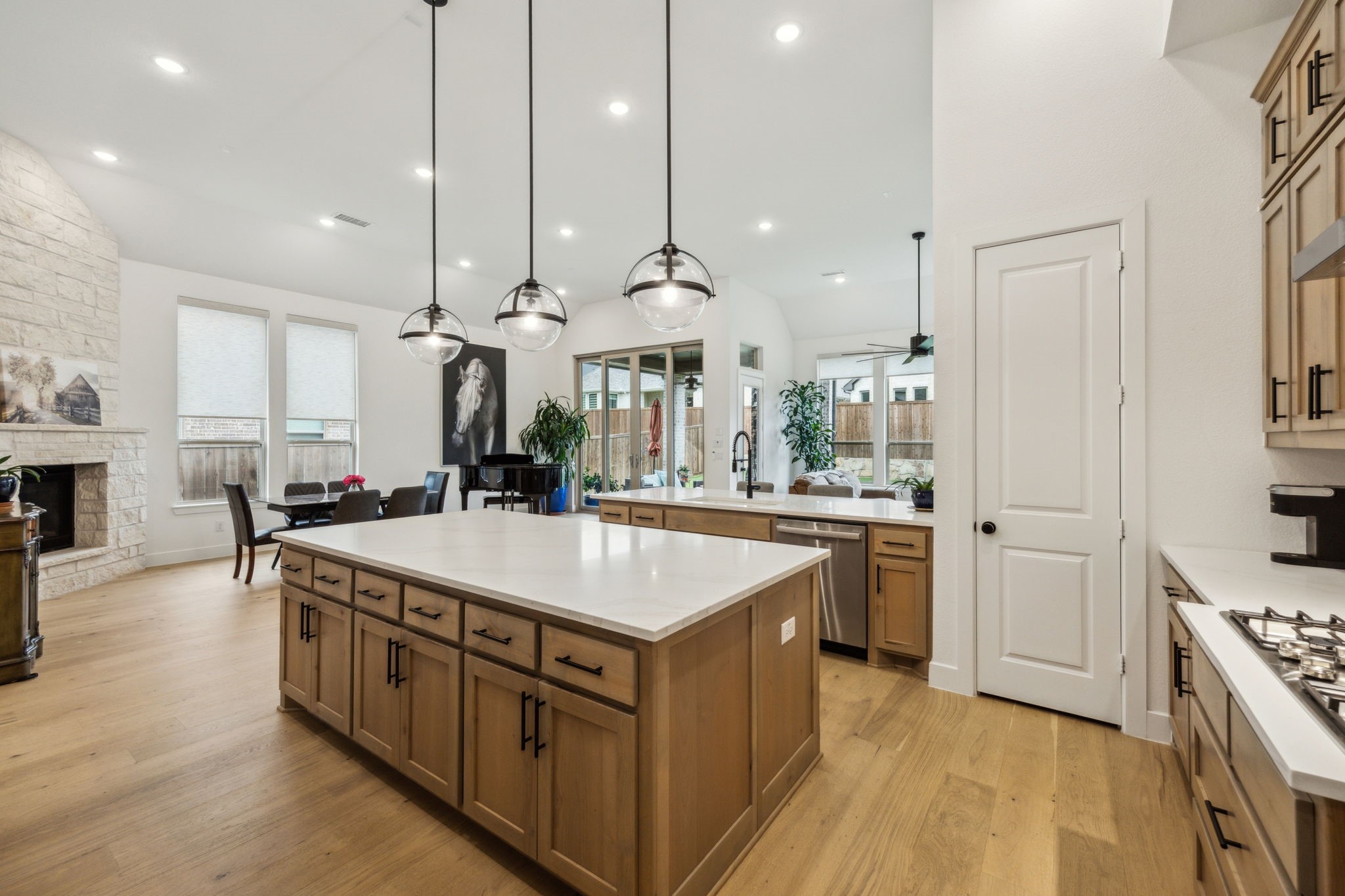 4108 Fall Aster Way Aubrey TX 76227
