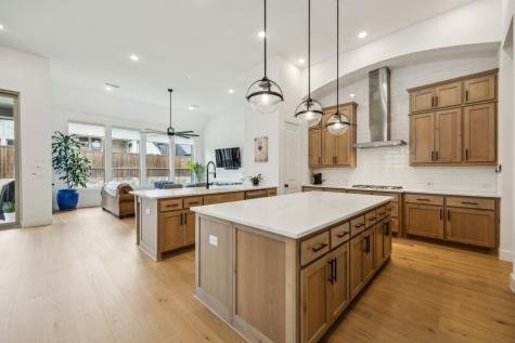 4108 Fall Aster Way Aubrey TX 76227