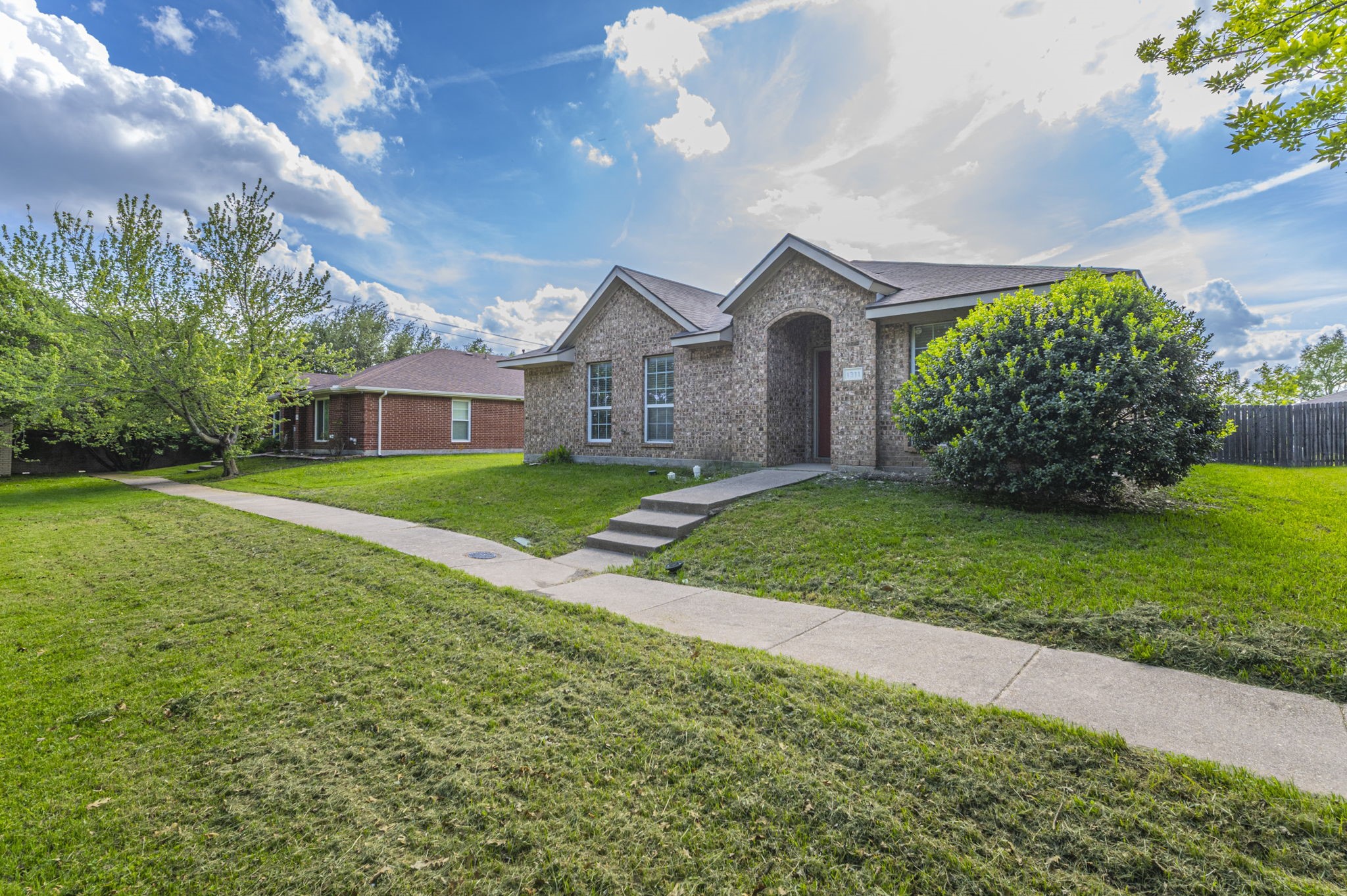 1311 Chapman Drive Lancaster TX 75134