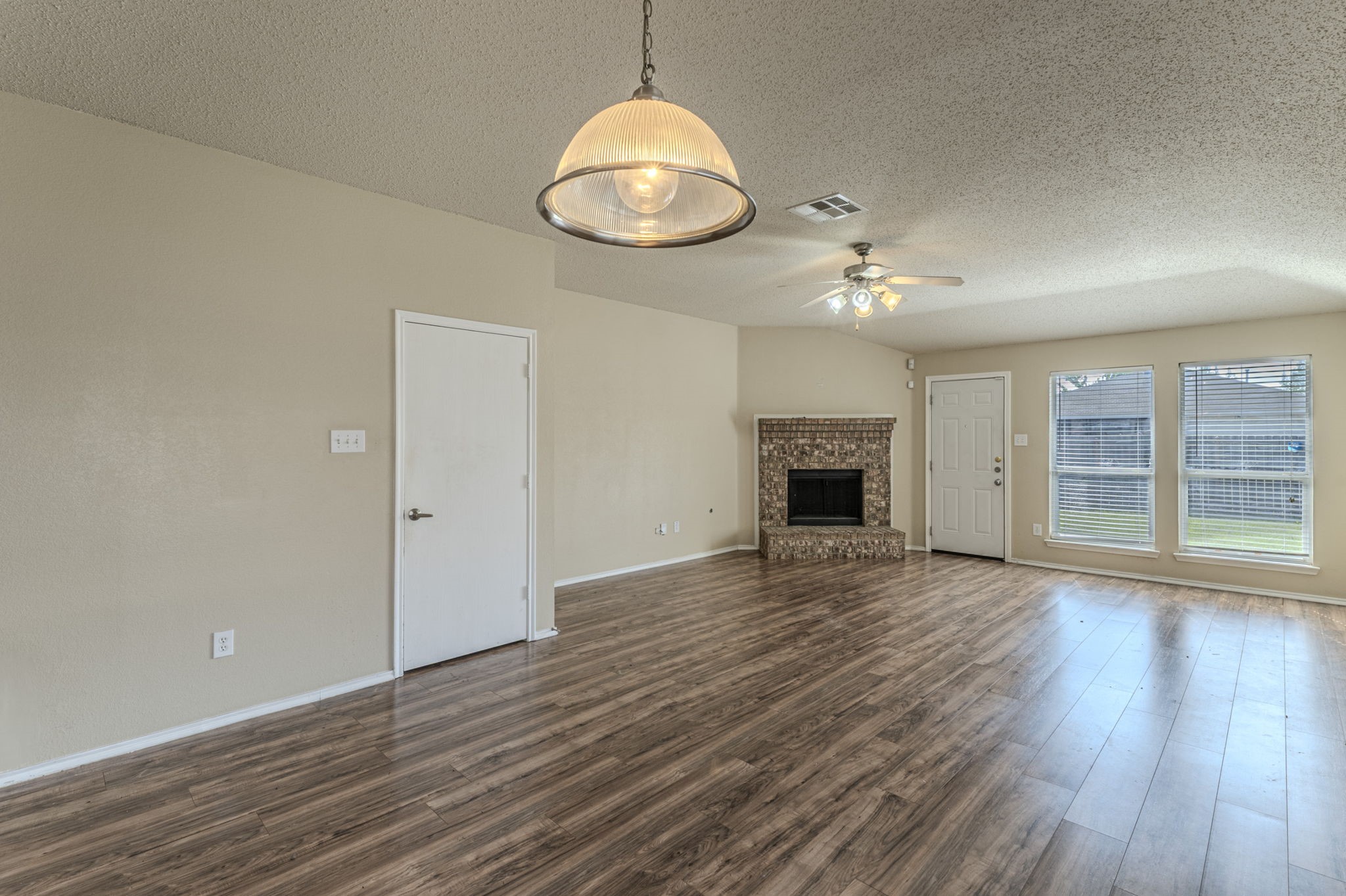 1311 Chapman Drive Lancaster TX 75134
