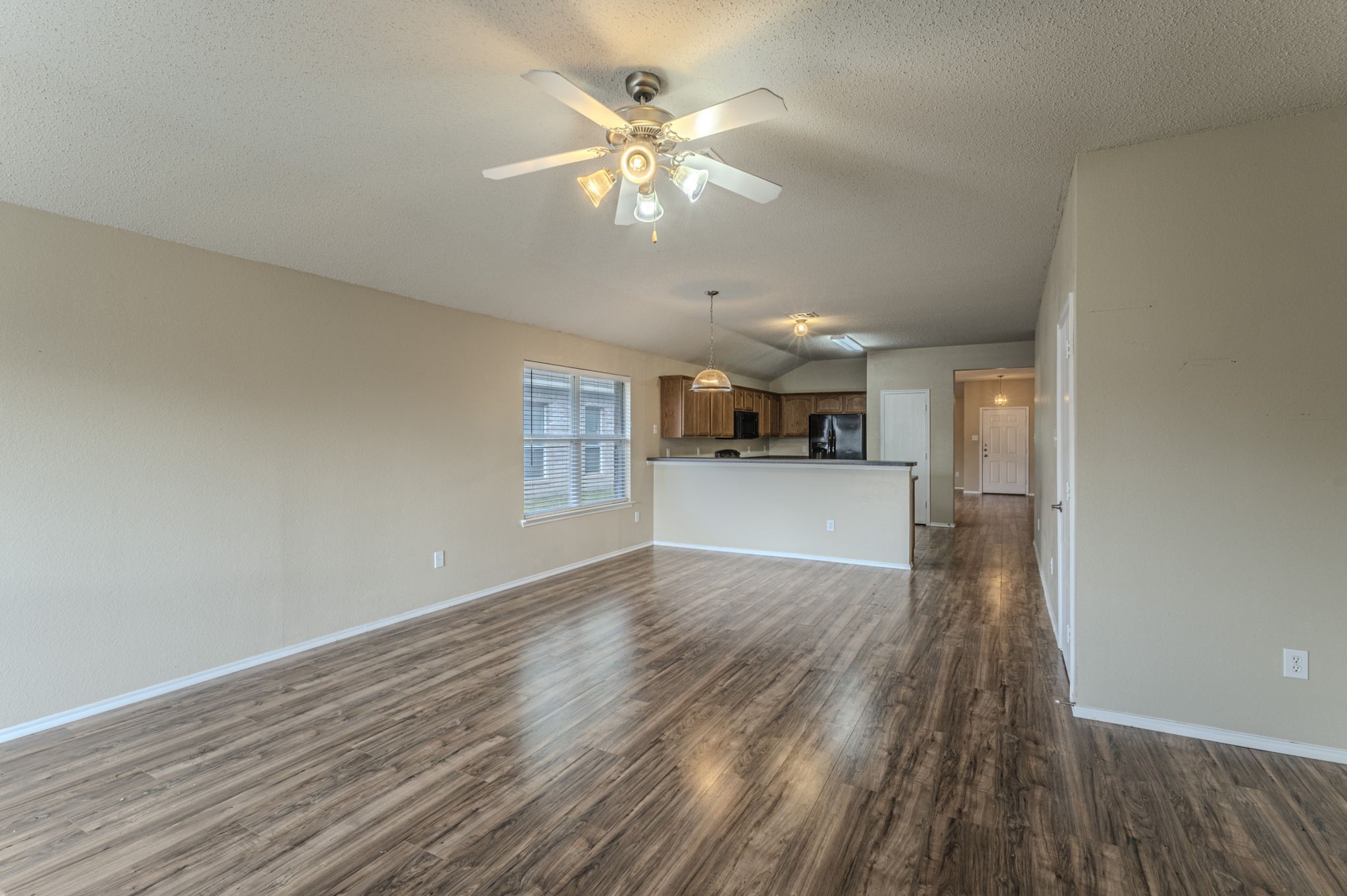 1311 Chapman Drive Lancaster TX 75134