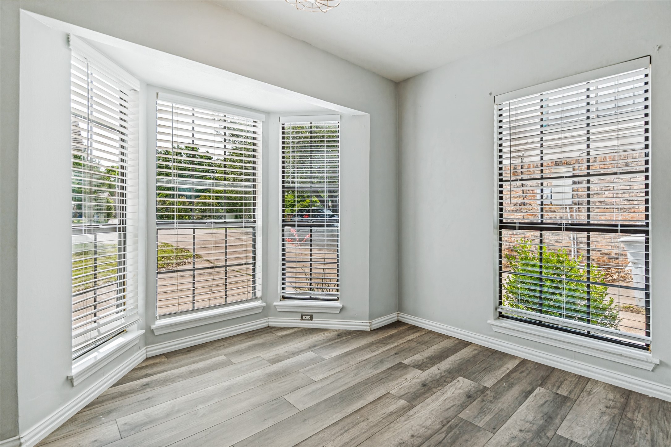 13251 Pandora Drive Dallas TX 75238