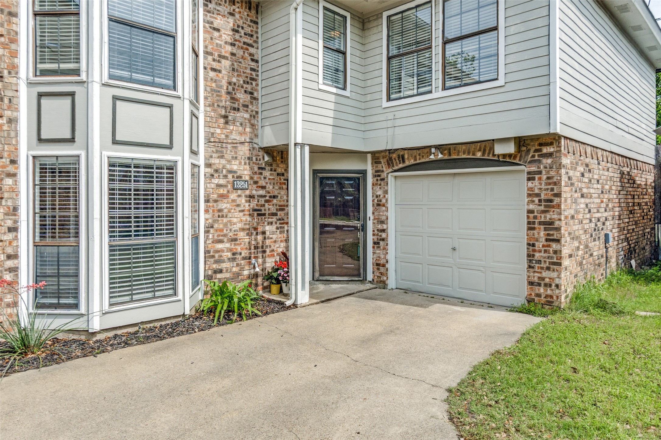 13251 Pandora Drive Dallas TX 75238