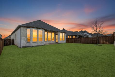 1616 Mcdougall Creek Van Alstyne TX 75495
