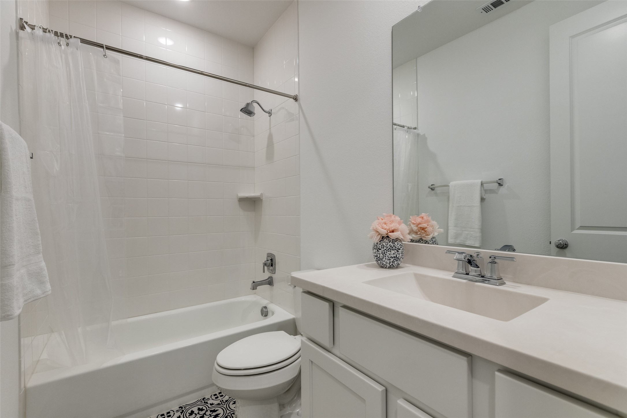 1616 Mcdougall Creek Van Alstyne TX 75495