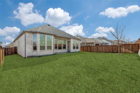 1616 Mcdougall Creek Van Alstyne TX 75495