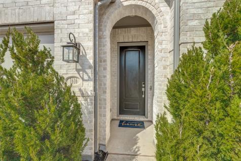 1616 Mcdougall Creek Van Alstyne TX 75495
