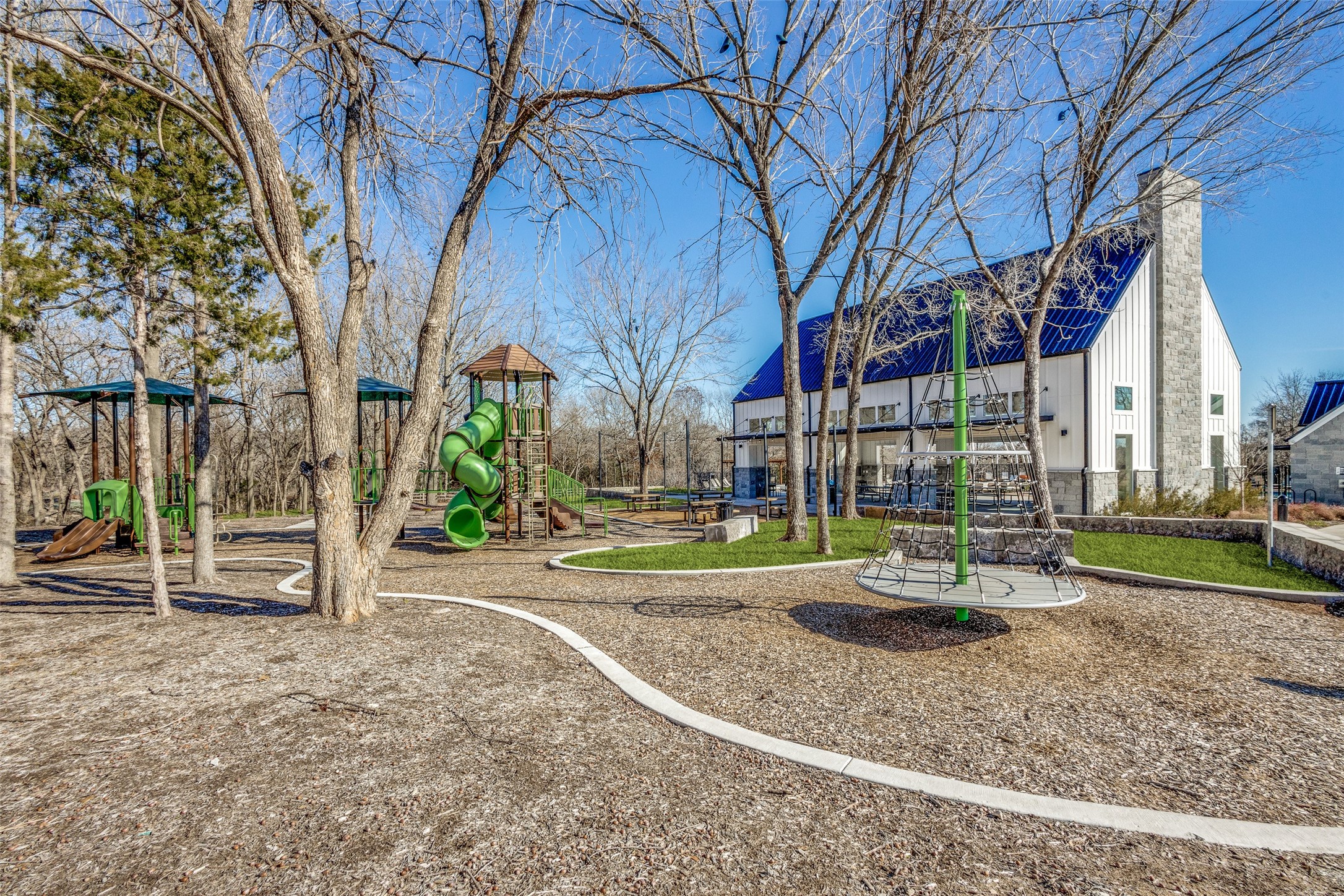 1616 Mcdougall Creek Van Alstyne TX 75495