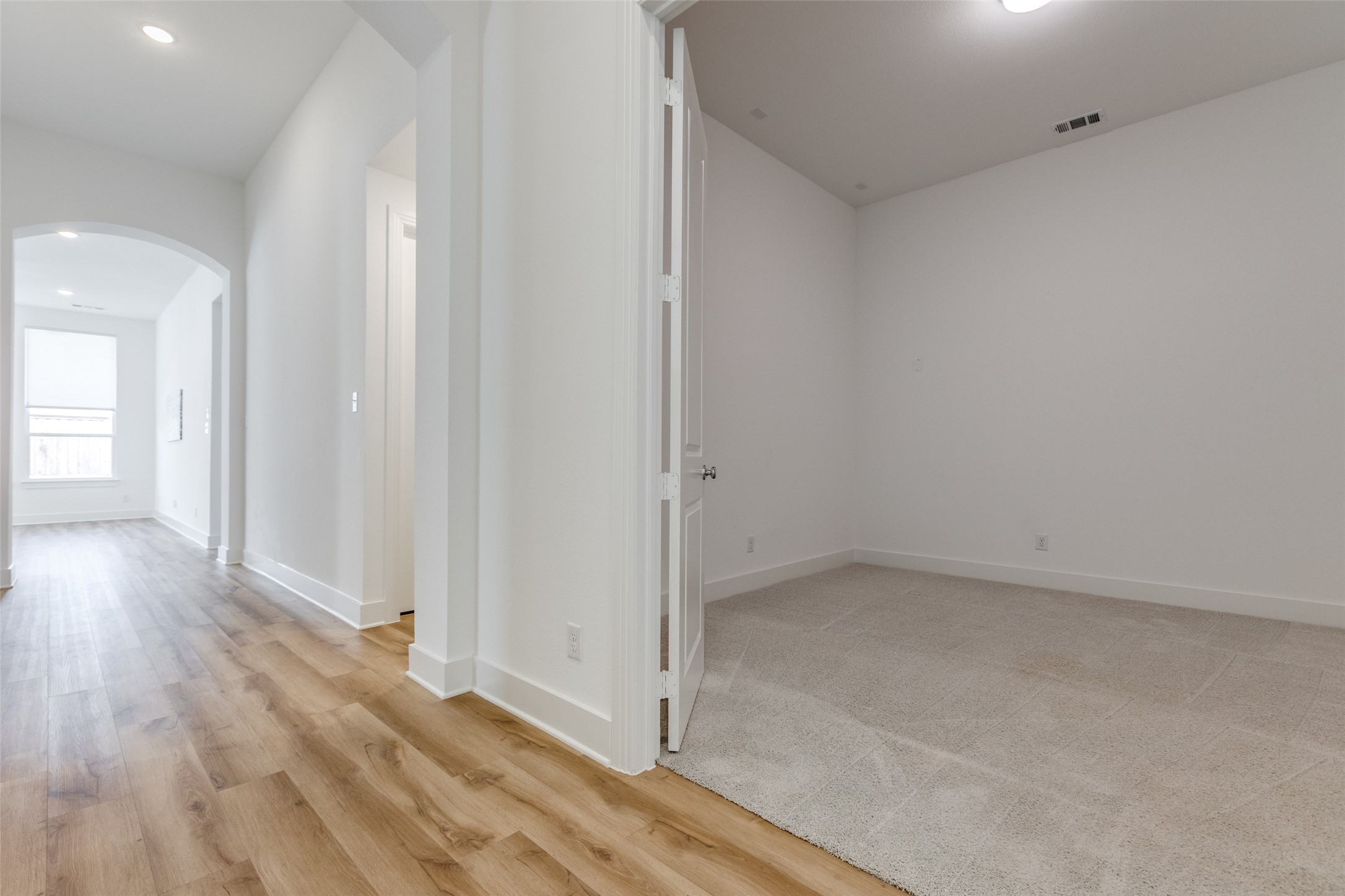 1616 Mcdougall Creek Van Alstyne TX 75495
