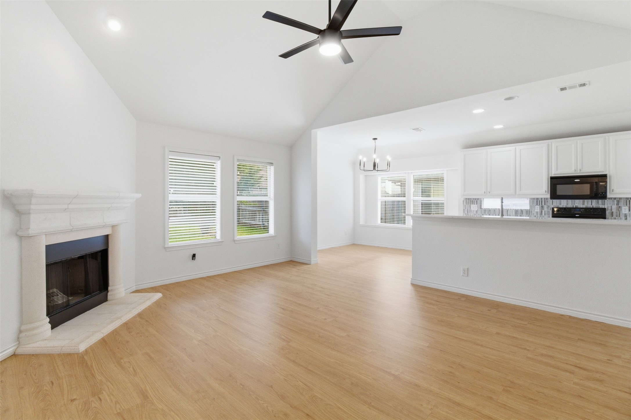 924 Bowie Drive Lavon TX 75166