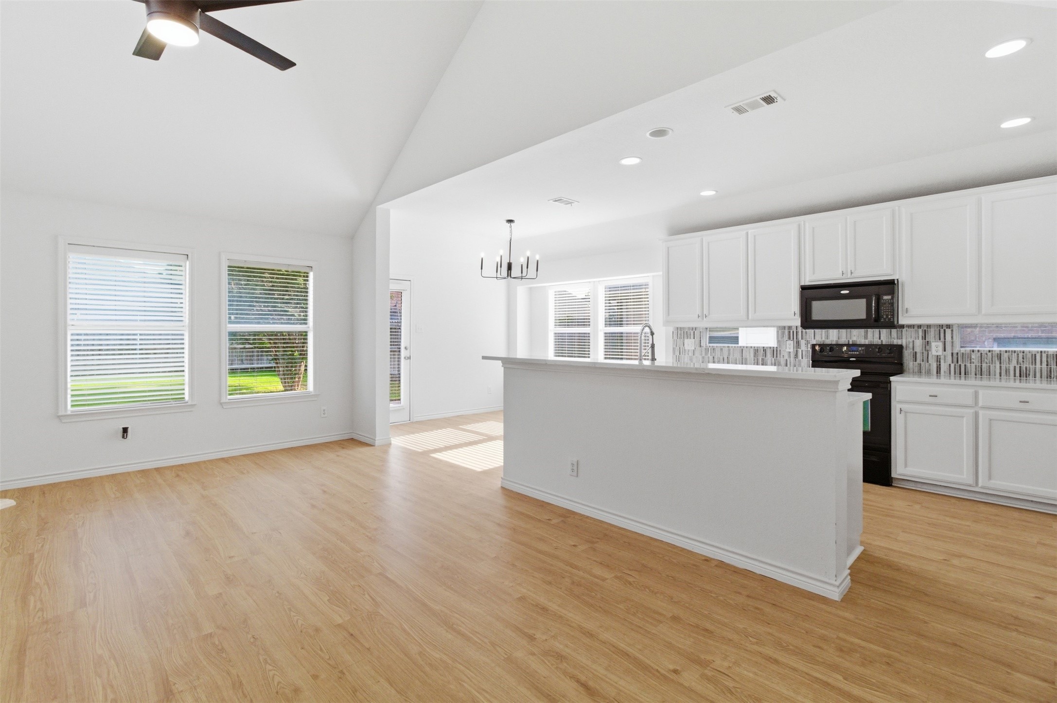 924 Bowie Drive Lavon TX 75166