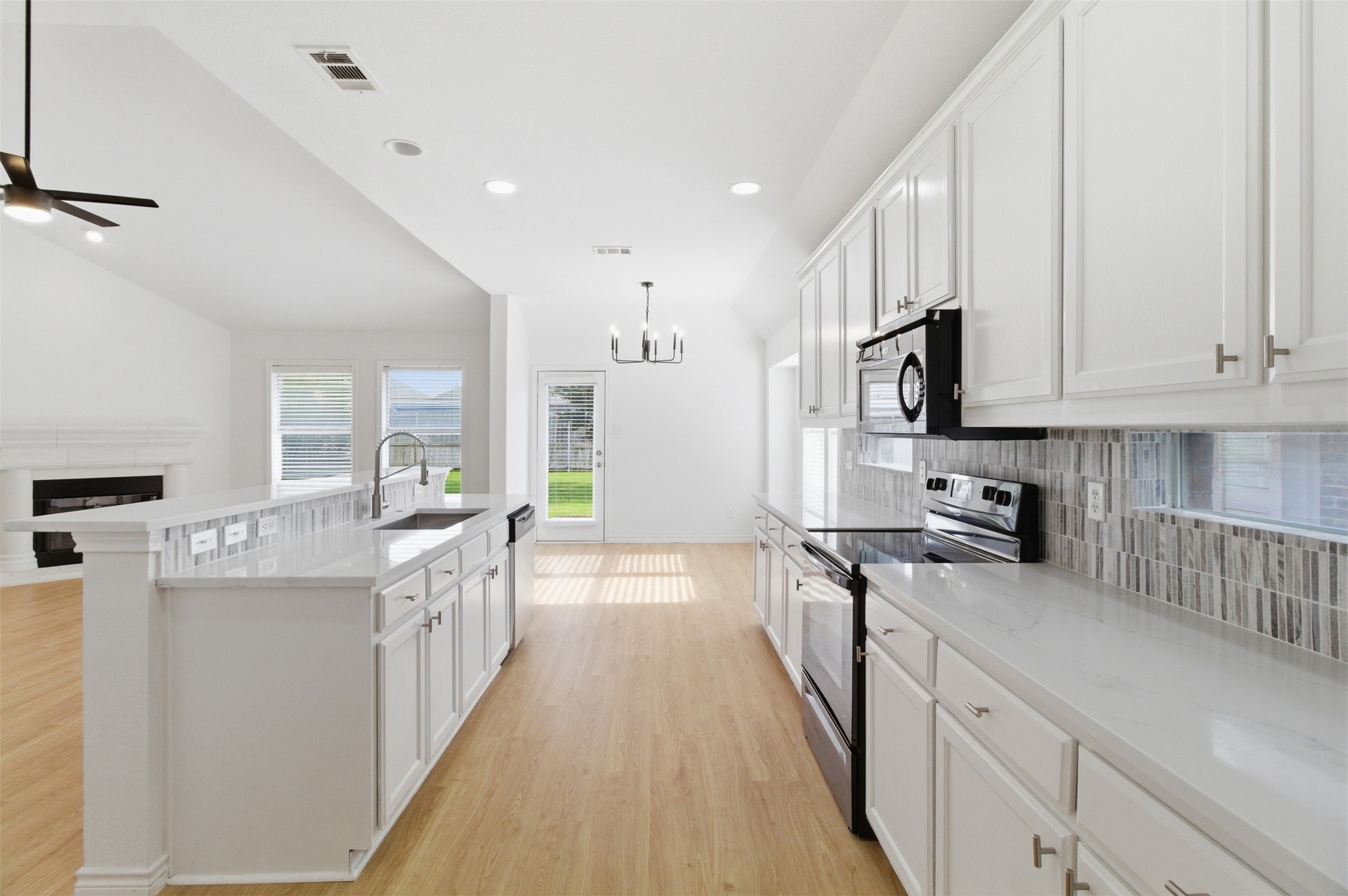 924 Bowie Drive Lavon TX 75166