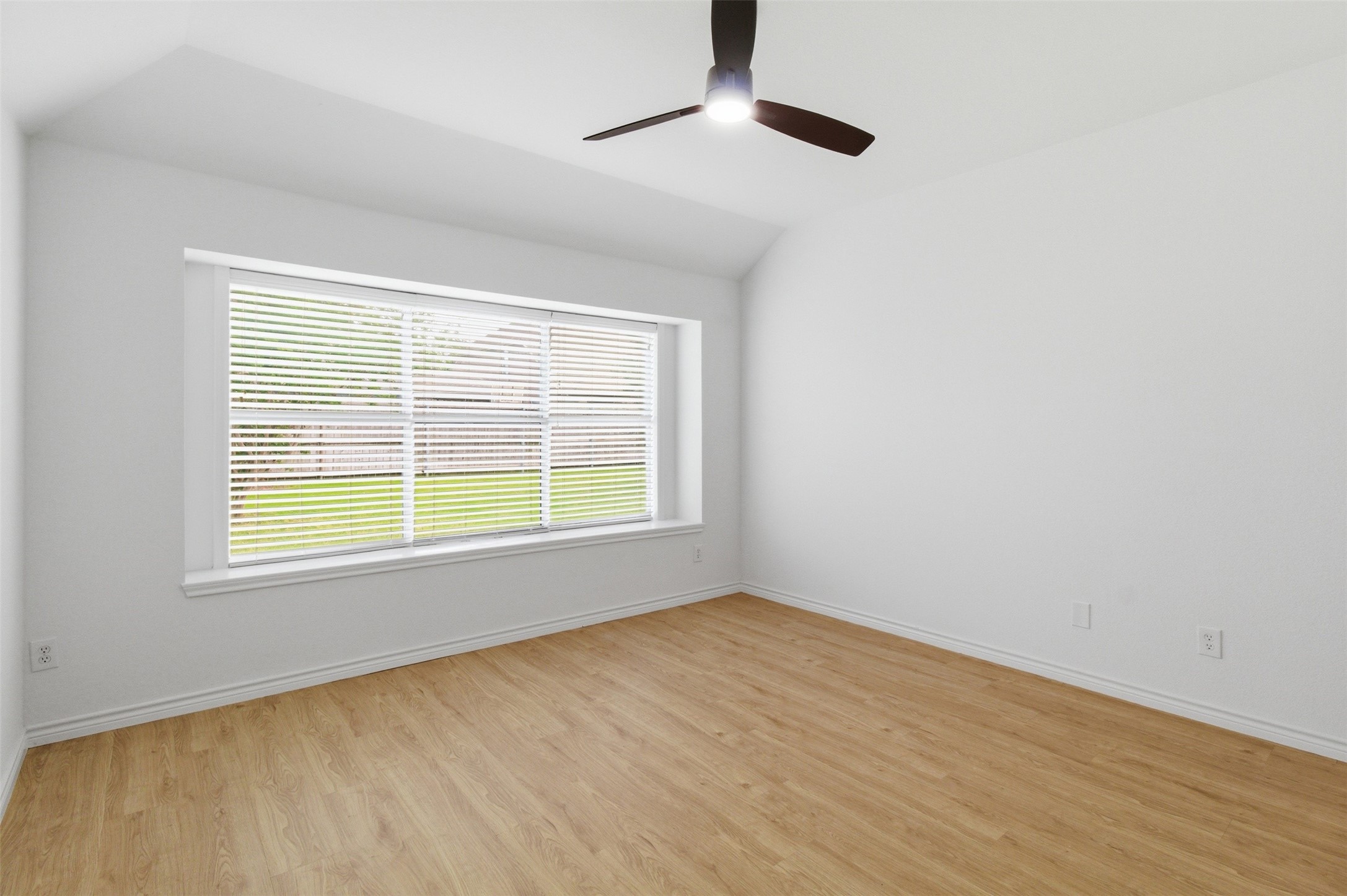 924 Bowie Drive Lavon TX 75166
