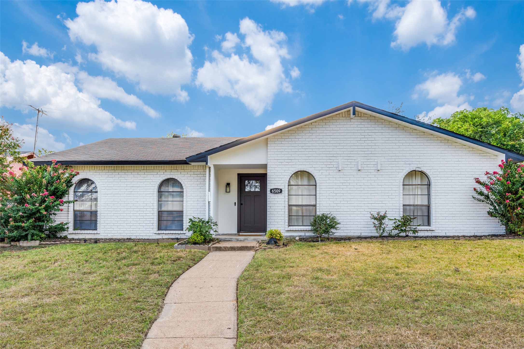 6509 Glenmoor Drive Garland TX 75043