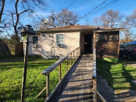 929 18th Street Dallas TX 75216