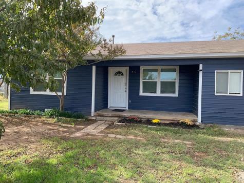 244 S Caddo Street Lipan TX 76462