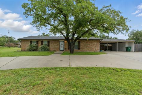 213 Lacewell Street Jacksboro TX 76458