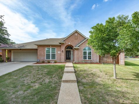 3529 Stone Creek Lane S Fort Worth TX 76137