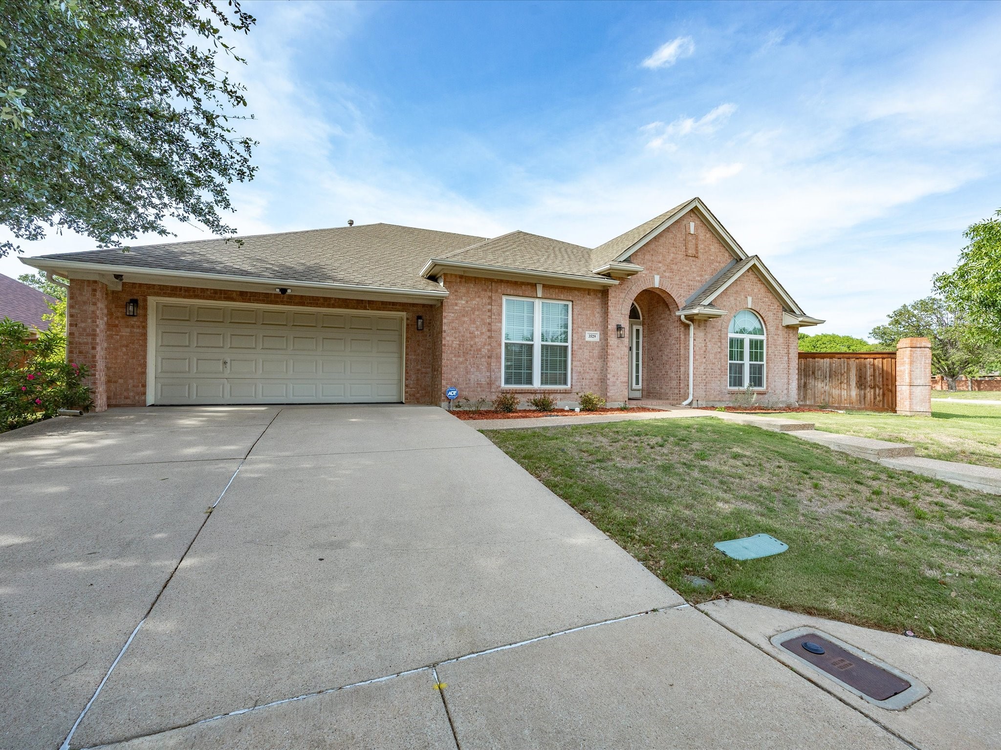 3529 Stone Creek Lane S Fort Worth TX 76137