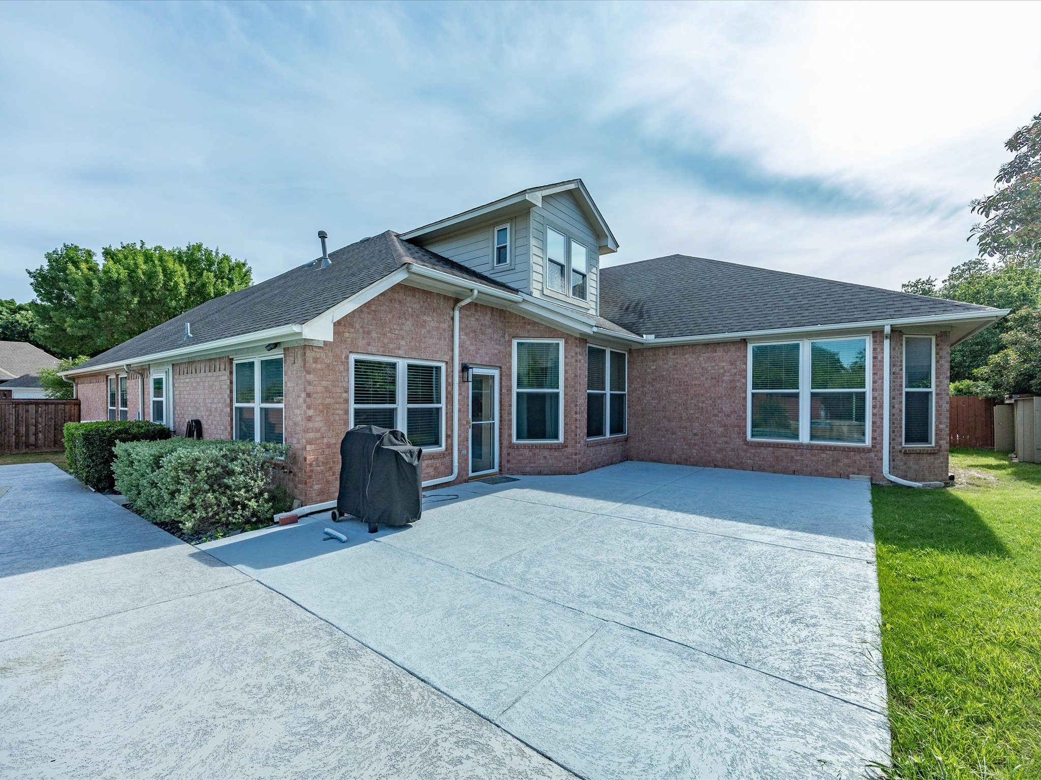 3529 Stone Creek Lane S Fort Worth TX 76137