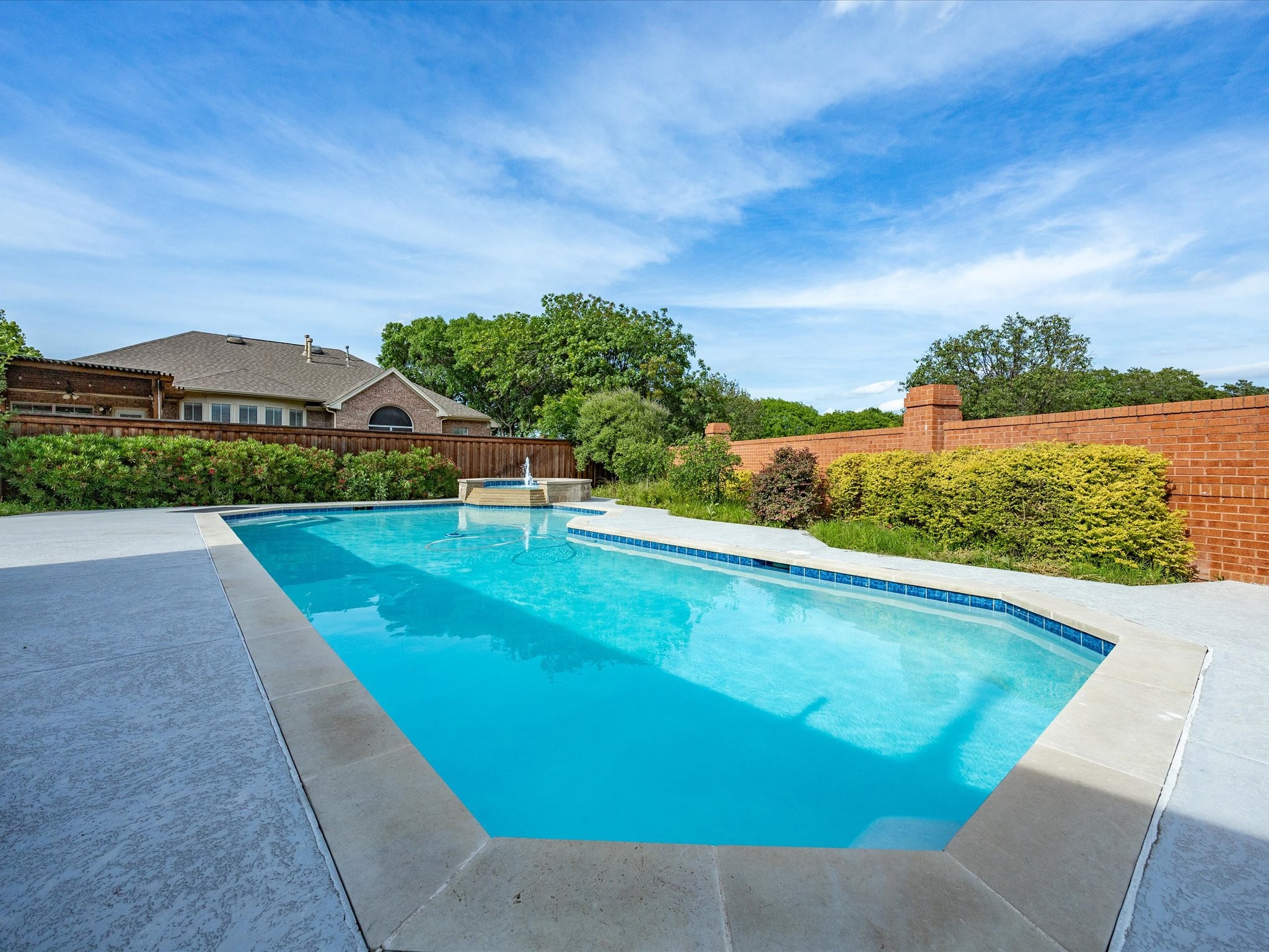 3529 Stone Creek Lane S Fort Worth TX 76137