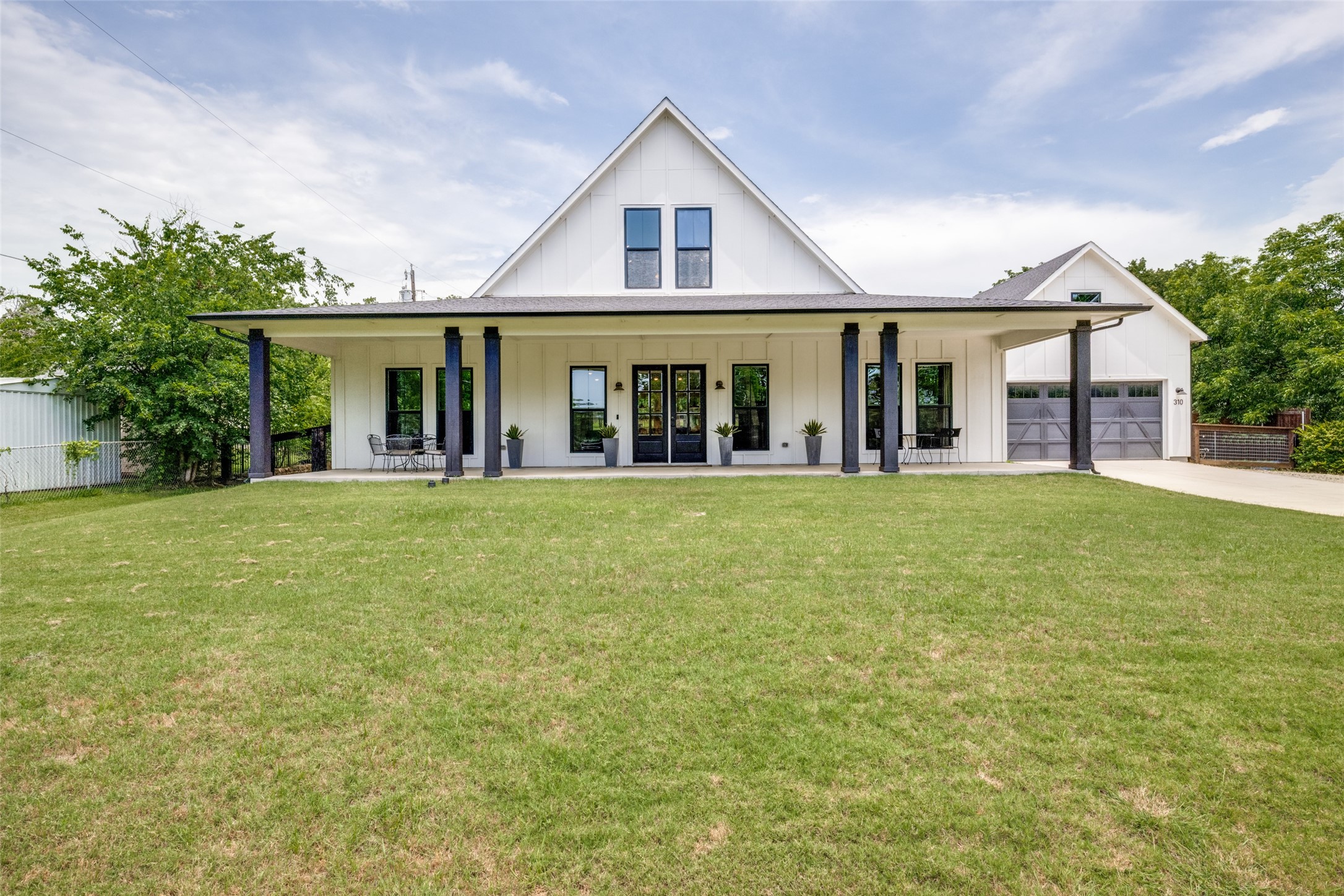 310 Oak Drive Argyle TX 76226