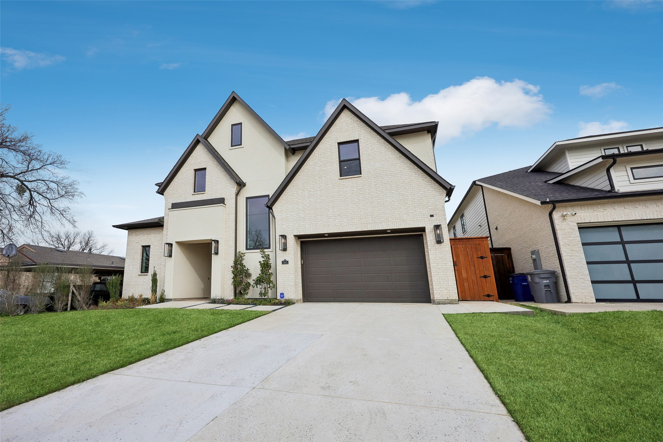 3845 Van Ness Lane Dallas TX 75220