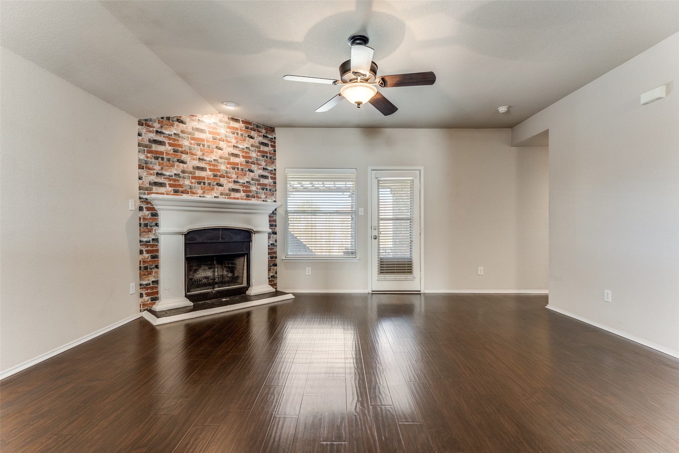 9124 Nathan Drive White Settlement TX 76108