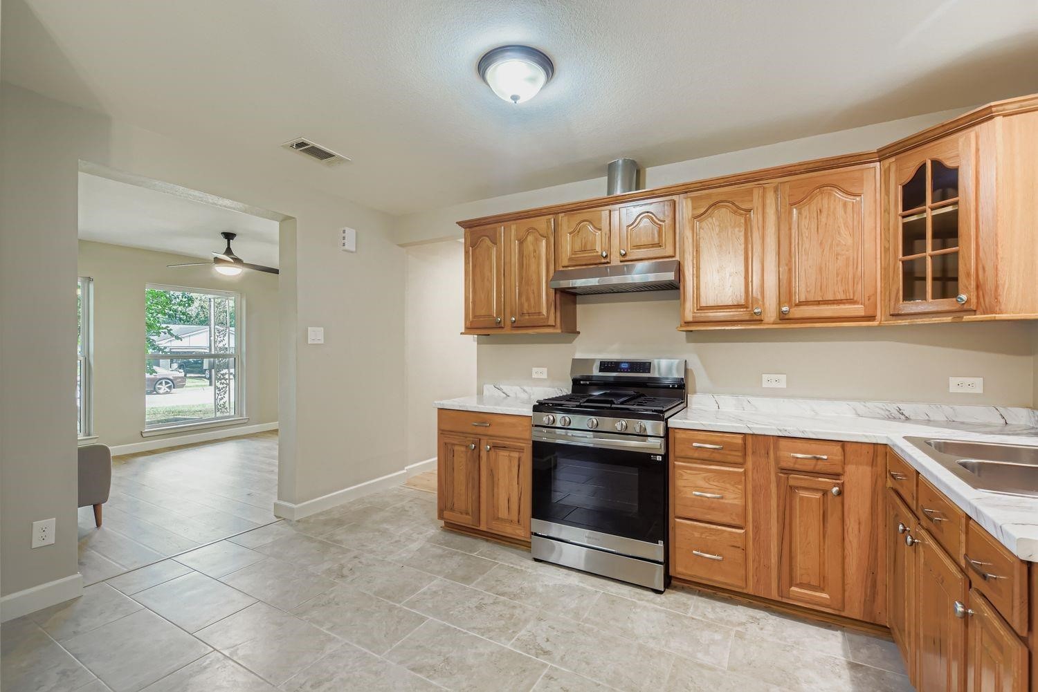 110 W Marguerita Drive Garland TX 75040
