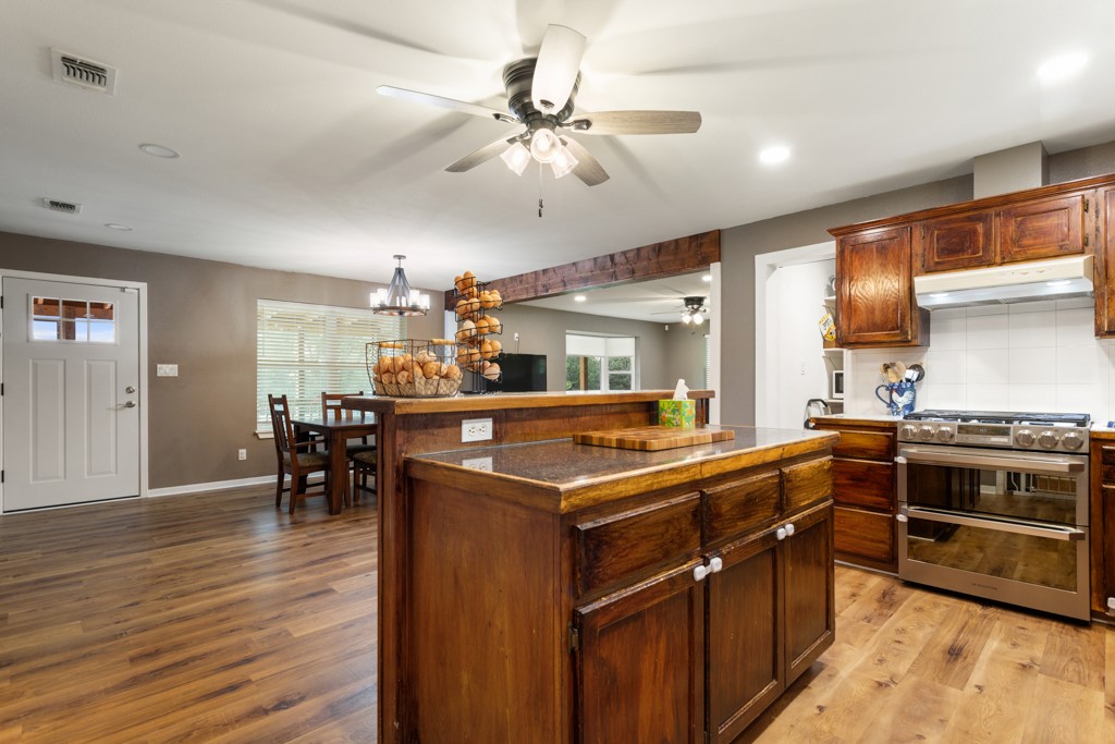 195 County Road 4612 Sulphur Springs TX 75482