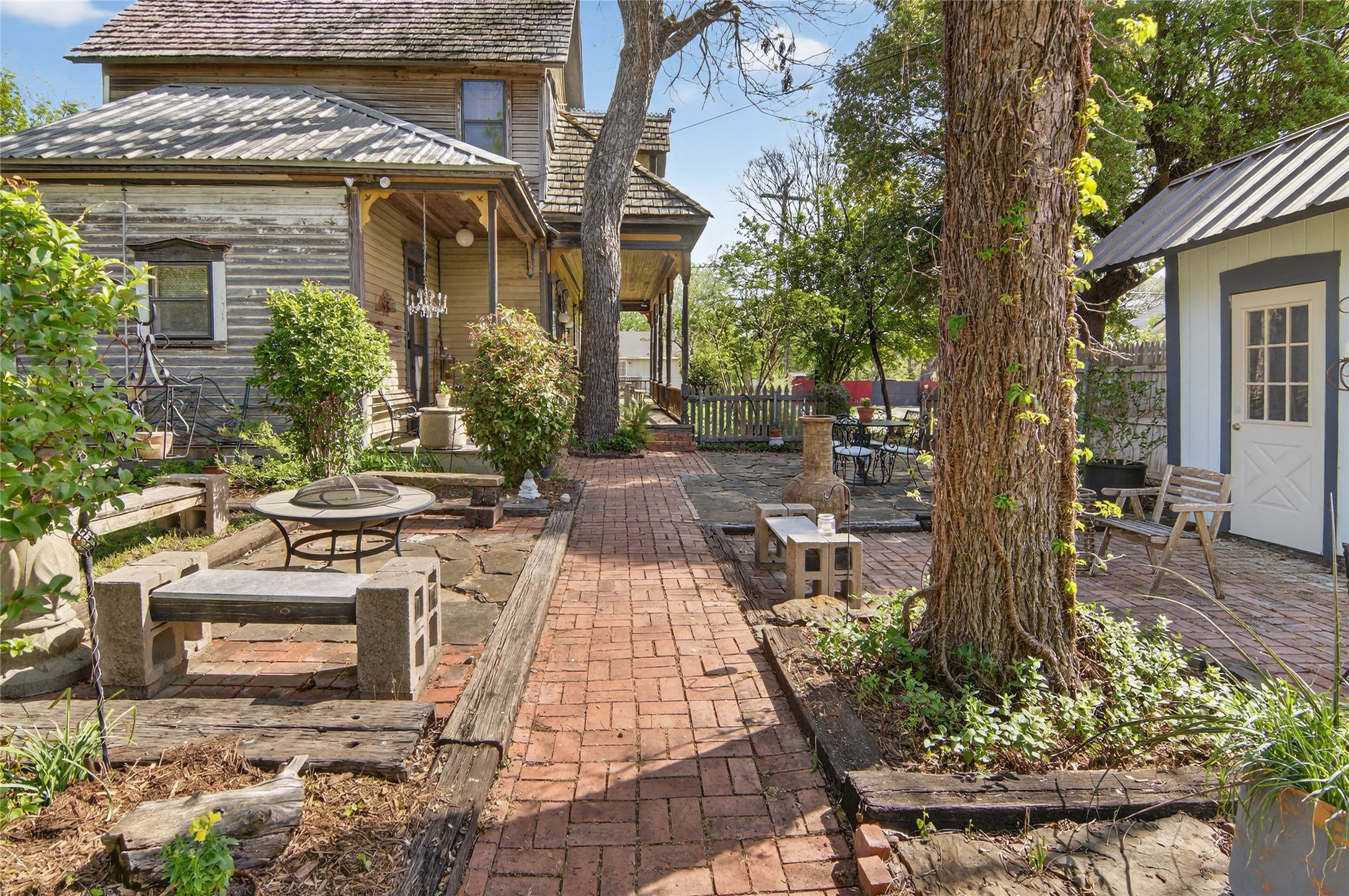 1312 N 22nd Street Waco TX 76707