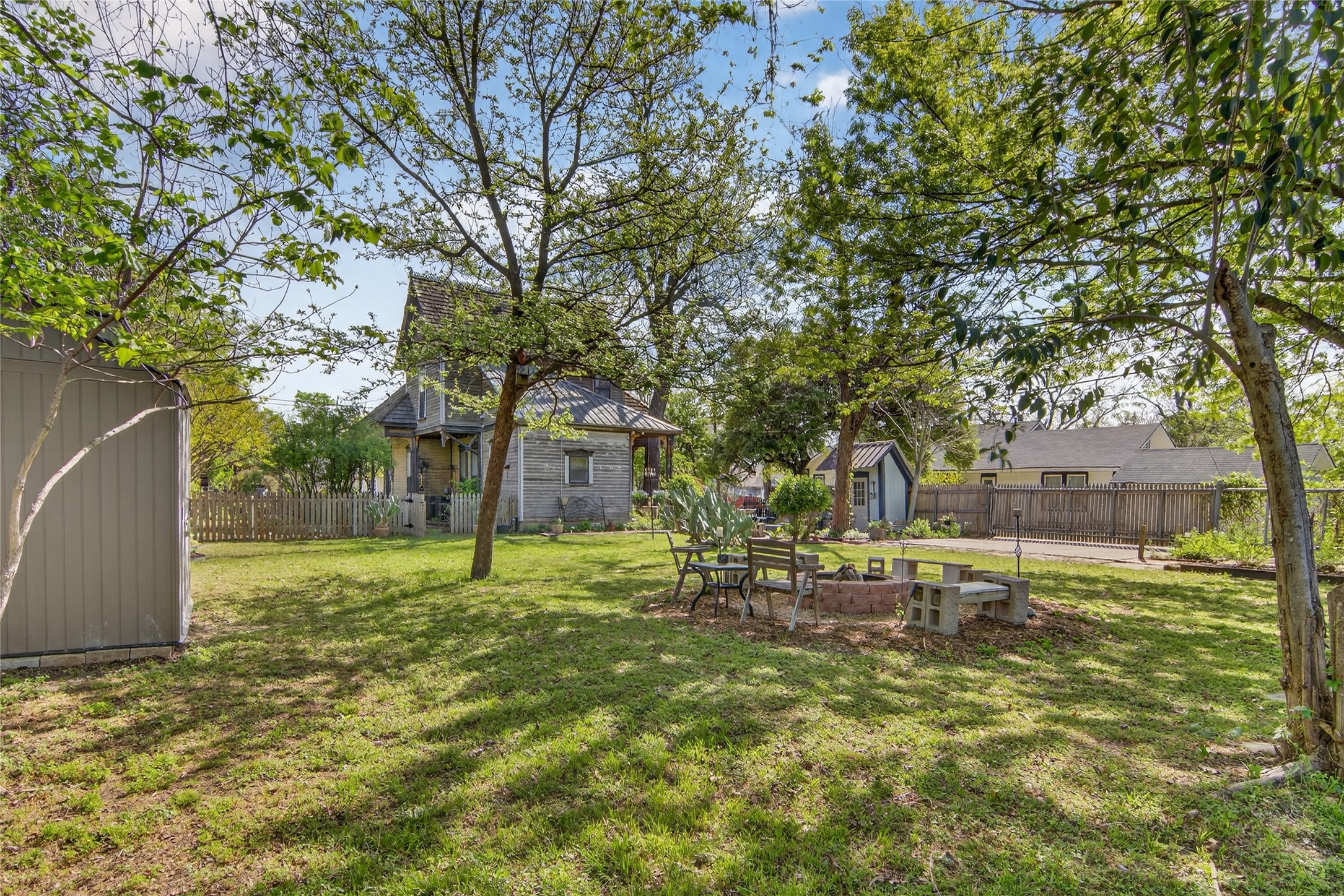 1312 N 22nd Street Waco TX 76707