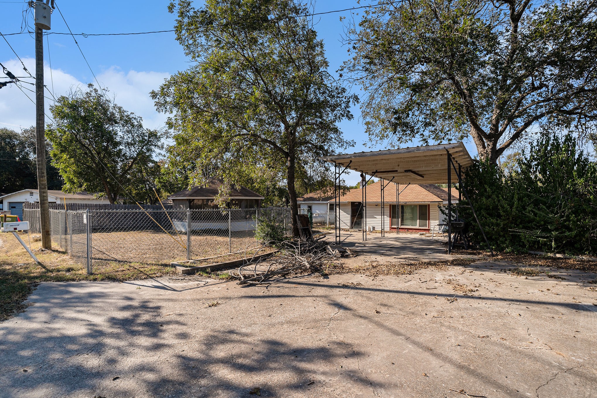 116 Lakeshore Trail Whitney TX 76692