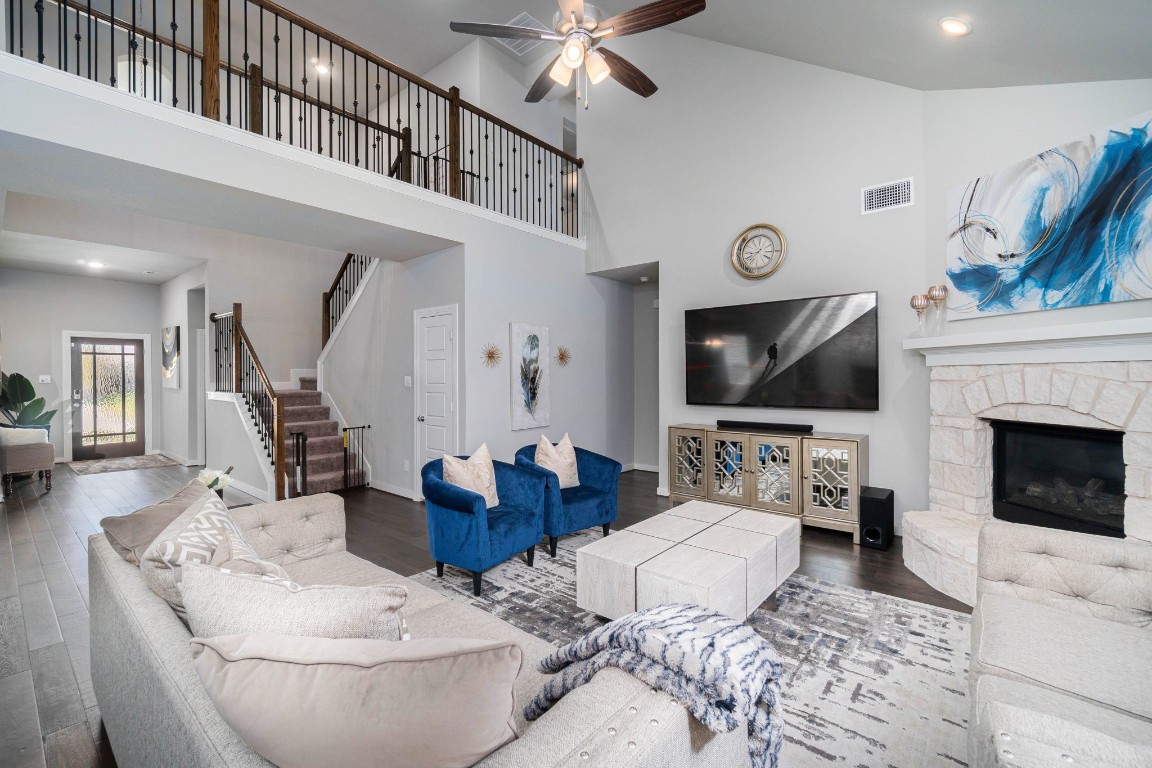 1725 Drover Creek Road Aubrey TX 76227
