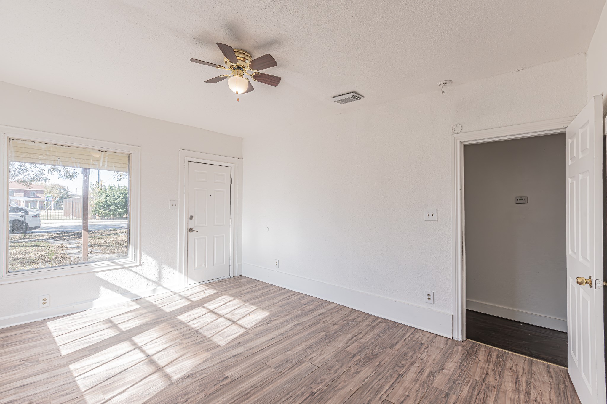 428 N Denton Street Gainesville TX 76240